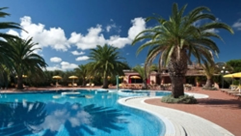 2023 sardegna giardini cala ginepro hotel flash top IN11
