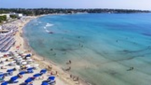 2023 sicilia spiagge bianche flash top IN11